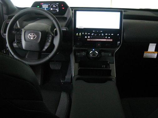 2025 Toyota bZ4X XLE