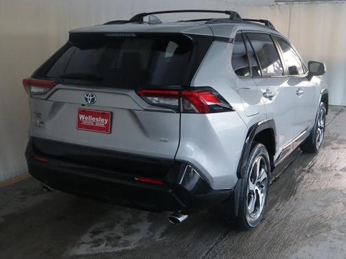 2022 Toyota RAV4 Prime SE