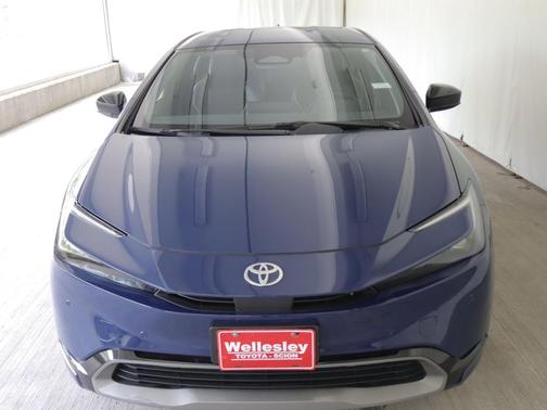 Reservoir Blue 2024 Toyota Prius XLE