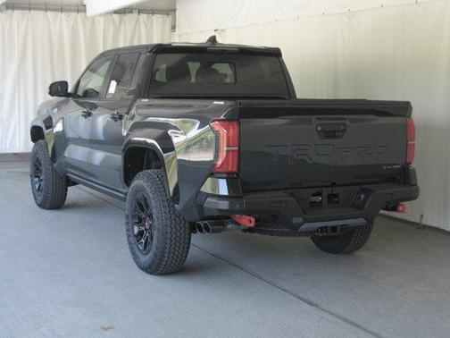 2025 Toyota Tacoma TRD Pro