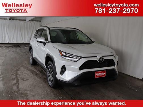 2025 Toyota RAV4 Hybrid XLE Premium