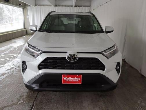 2025 Toyota RAV4 Hybrid XLE Premium