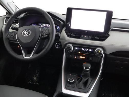2025 Toyota RAV4 Hybrid XLE Premium