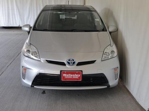 Classic Silver Metallic 2015 Toyota Prius Three