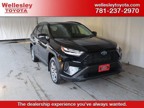 2023 Toyota RAV4 Hybrid XLE