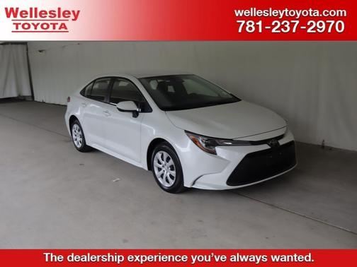 Wind Chill Pearl 2023 Toyota Corolla LE