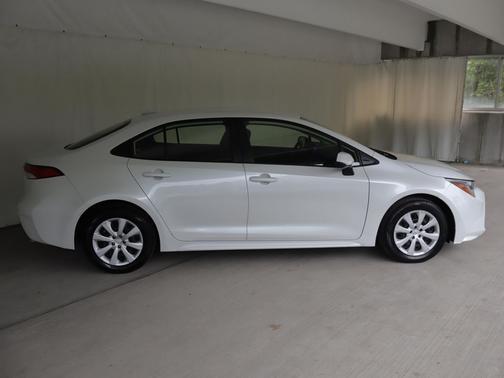Wind Chill Pearl 2023 Toyota Corolla LE
