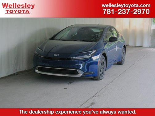 2025 Toyota Prius L