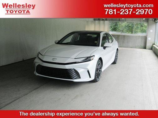 2025 Toyota Camry XLE