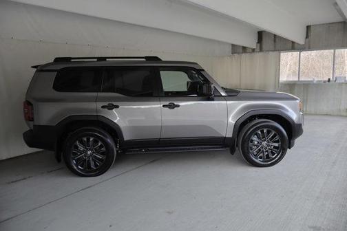 Ice Cap 2025 Toyota Land Cruiser 1958