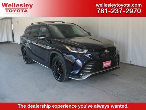 2023 Toyota Highlander XSE