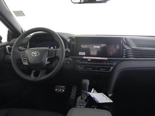 Wind Chill Pearl 2026 Toyota Camry XSE