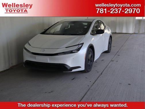 Wind Chill Pearl 2026 Toyota Prius LE