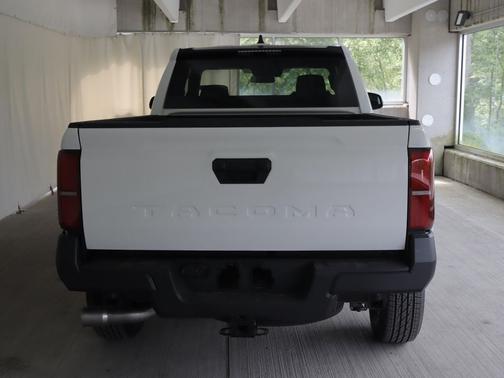 Ice Cap 2026 Toyota Tacoma SR