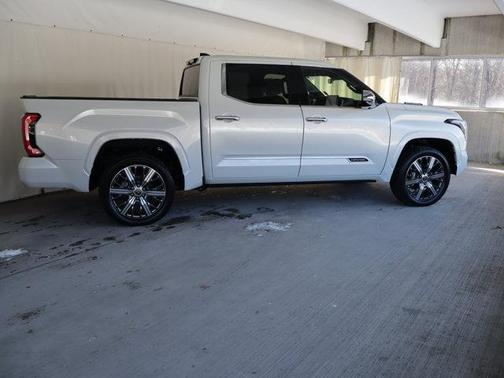 2023 Toyota Tundra Hybrid Capstone