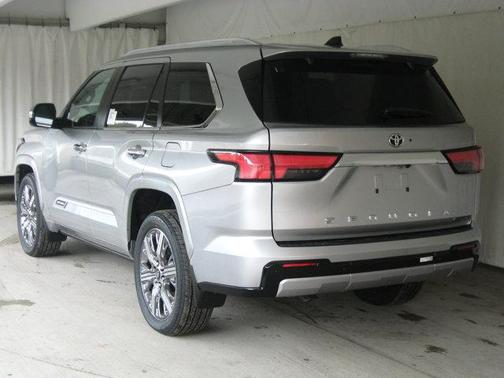 2025 Toyota Sequoia Base