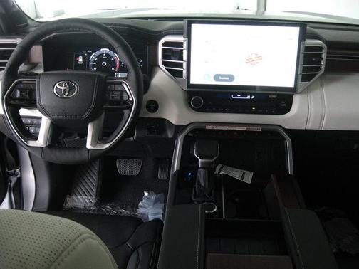 2025 Toyota Sequoia Base