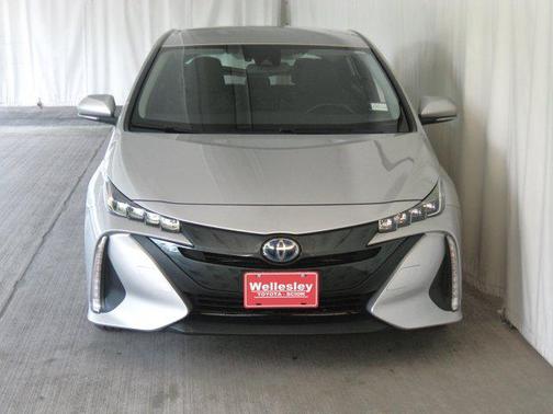 2021 Toyota Prius Prime LE