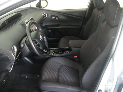 2021 Toyota Prius Prime LE