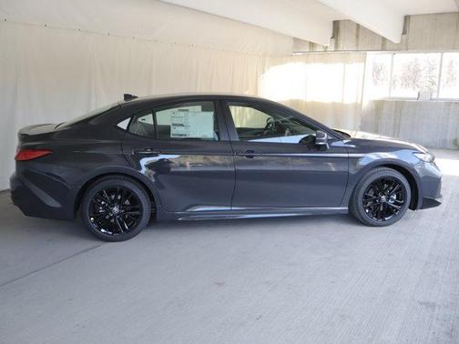 Underground 2026 Toyota Camry SE
