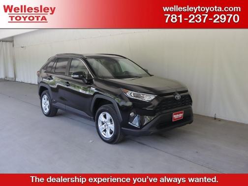 Midnight Black Metallic 2021 Toyota RAV4 Hybrid XLE