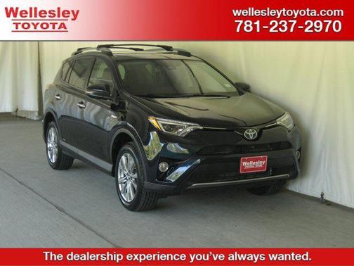 2018 Toyota RAV4 Hybrid SE