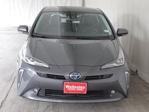 Magnetic Gray Metallic 2020 Toyota Prius XLE
