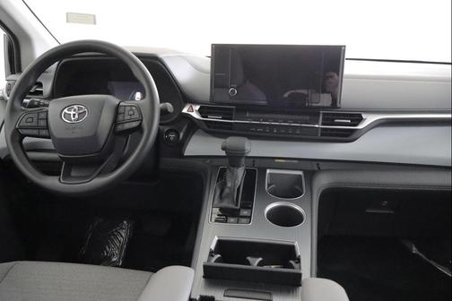 Midnight Black Metallic 2026 Toyota Sienna LE