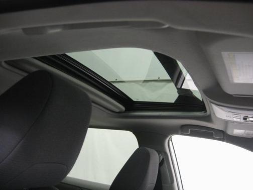 2019 Toyota RAV4 Hybrid XLE