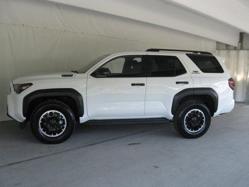 2025 Toyota 4Runner TRD Off Road