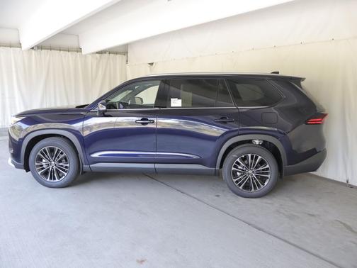 Blueprint 2026 Toyota Highlander Hybrid LE