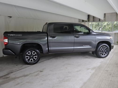 Magnetic Gray Metallic 2019 Toyota Tundra SR5