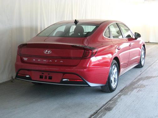 2021 Hyundai SONATA SE