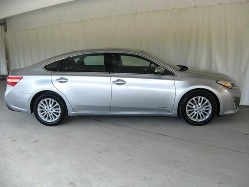 2015 Toyota Avalon Hybrid XLE Touring