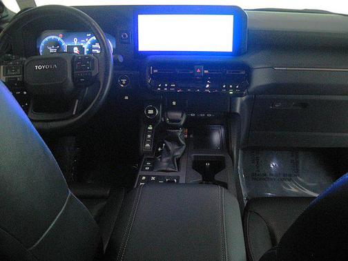 2024 Toyota Land Cruiser Base