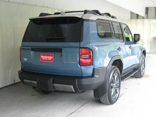 2024 Toyota Land Cruiser Base