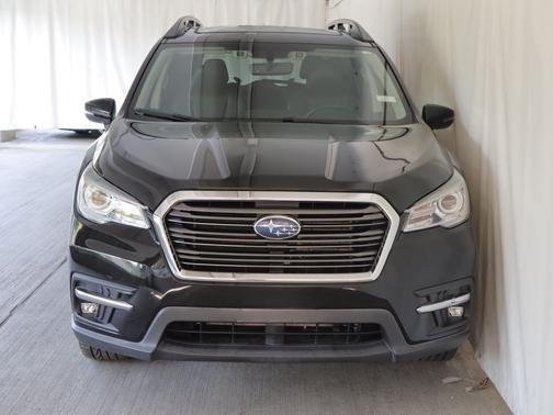 Crystal Black Pearl 2020 Subaru Ascent Limited 7-Passenger