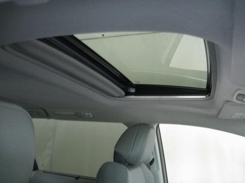 2023 Toyota Sienna XLE 7 Passenger