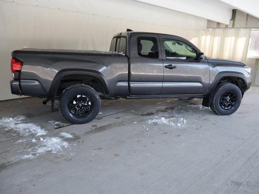 2019 Toyota Tacoma SR
