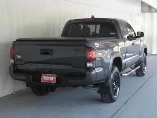 2021 Toyota Tacoma SR5