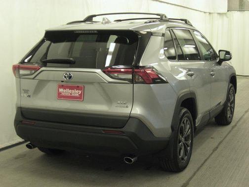 2023 Toyota RAV4 Hybrid XLE Premium