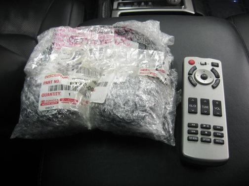 2017 Toyota Land Cruiser Base