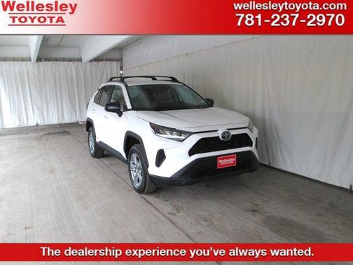 2022 Toyota RAV4 Hybrid LE
