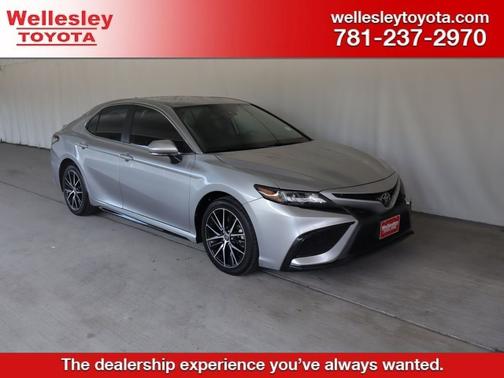 Celestial Silver Metallic 2021 Toyota Camry SE