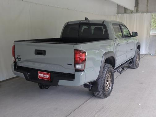 Lunar Rock 2023 Toyota Tacoma TRD Sport