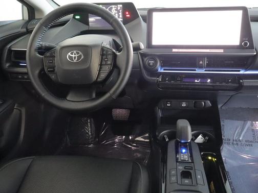 Wind Chill Pearl 2026 Toyota Prius L