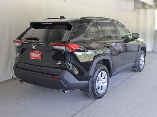 Midnight Black Metallic 2019 Toyota RAV4 LE