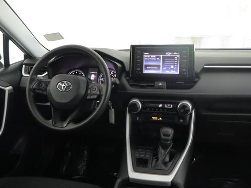 Midnight Black Metallic 2019 Toyota RAV4 LE