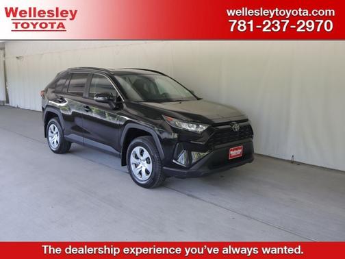 Midnight Black Metallic 2019 Toyota RAV4 LE