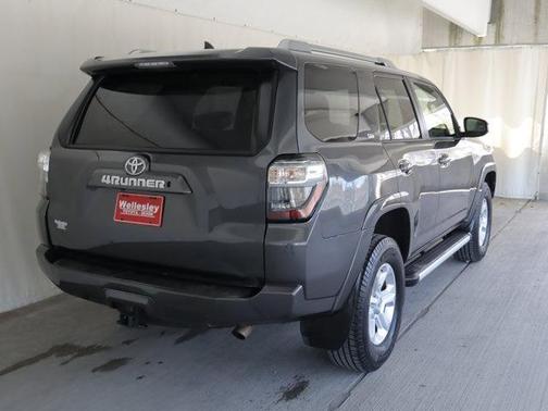 Magnetic Gray Metallic 2014 Toyota 4Runner SR5